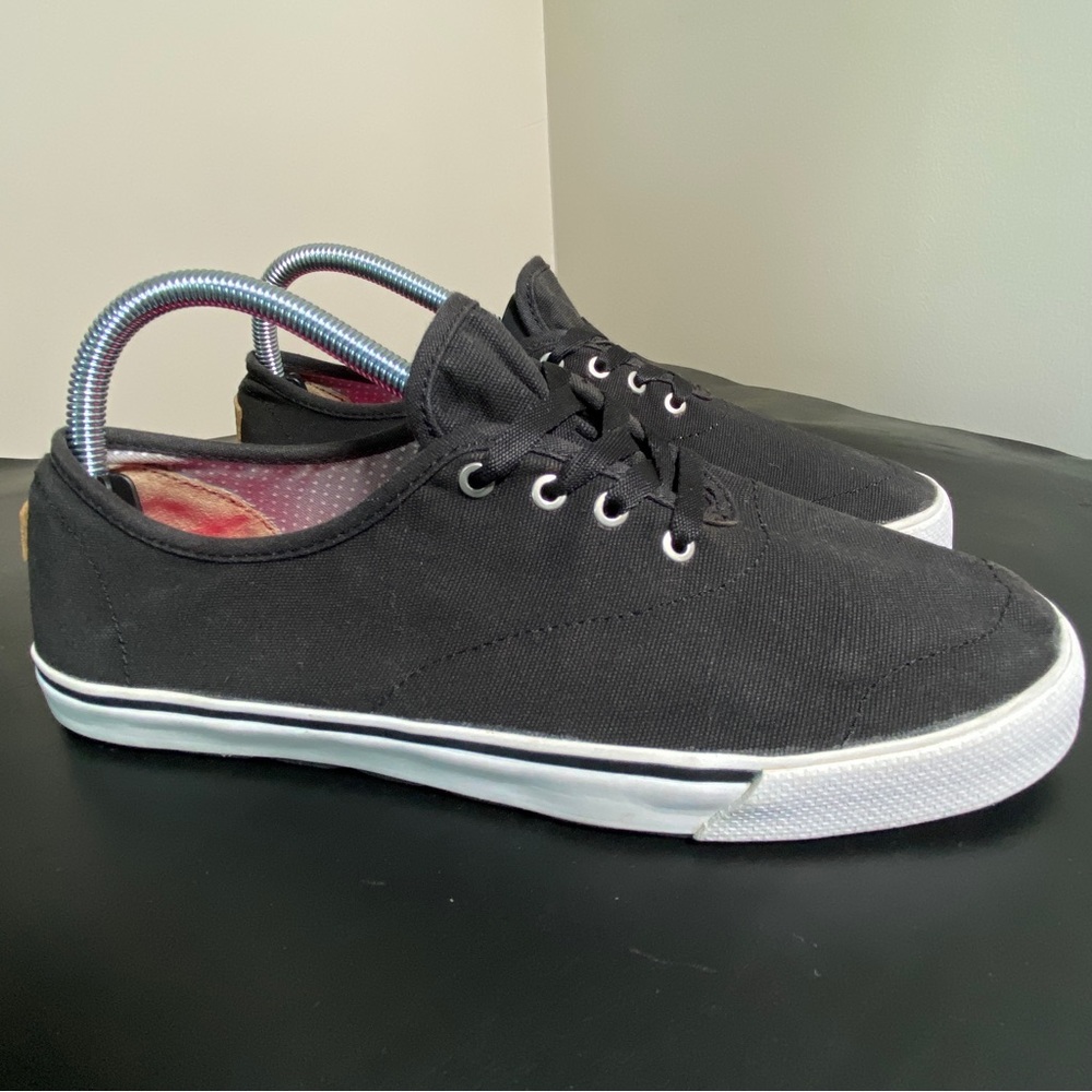 Schechers “On the Go” casual everyday sneakers, womens size 9, no box